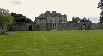 Ormond Way, Portumna Castle